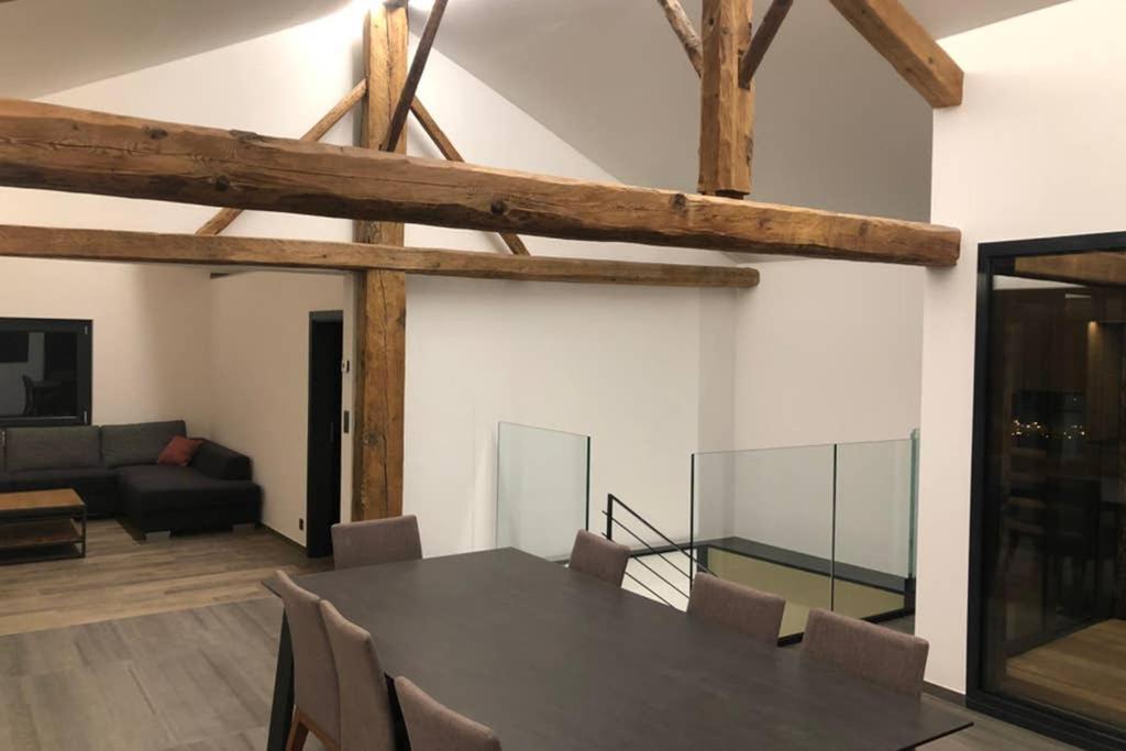 Grand Appartement Avec Terrasse A Chez-Les-Reuses Orsières Exterior foto